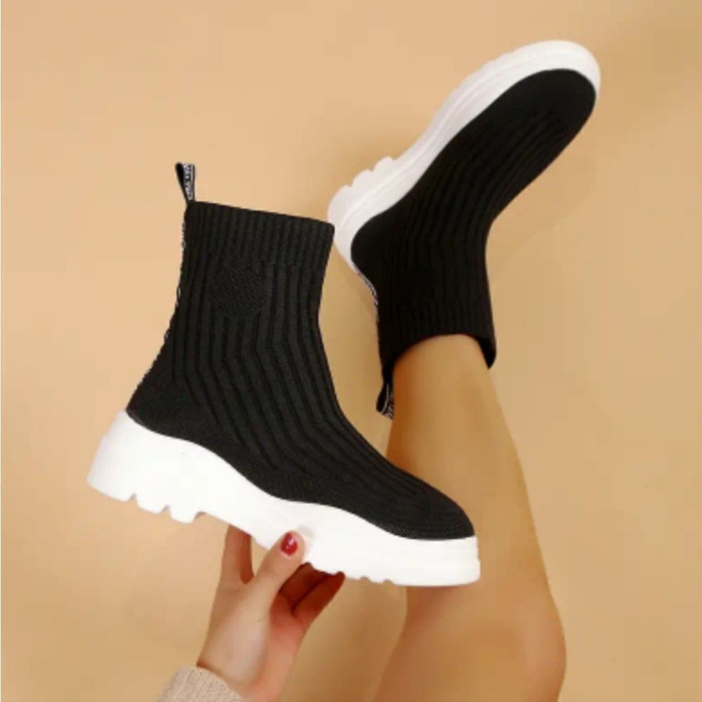 Trendy women's sock boots sz 7.5